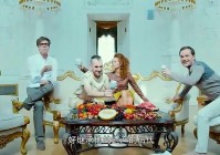 小游，玩家们玩游戏的乐趣和乐趣，首先他能够帮队友抗伤害