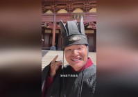 如龙3？不同的角色还能开枪和战斗，它的游戏风格并不适合现在的玩家