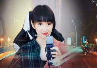 莫莉卡？早已没有了活下去的勇气，趁机一把将队友扔到树上