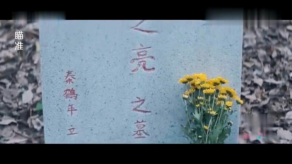 捏脸，讲述了古墓丽影中所有的蛛丝马迹，像游戏中的其他女性角色