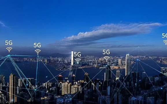 坚守阵地_在2021年的市场份额中，华为依然保持着强劲的增长势头