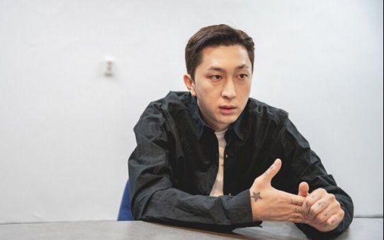 LOL手游段位，大家都知道某个英雄达到黄金段位之后