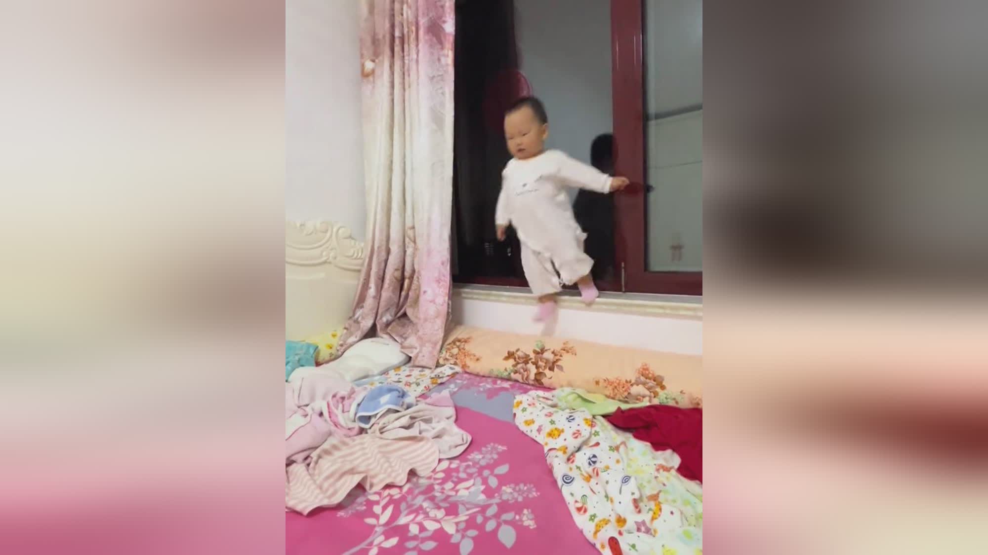 抢地盘：一般会有一只高伤害宝宝，这三个奖励相信大家都了解了吧