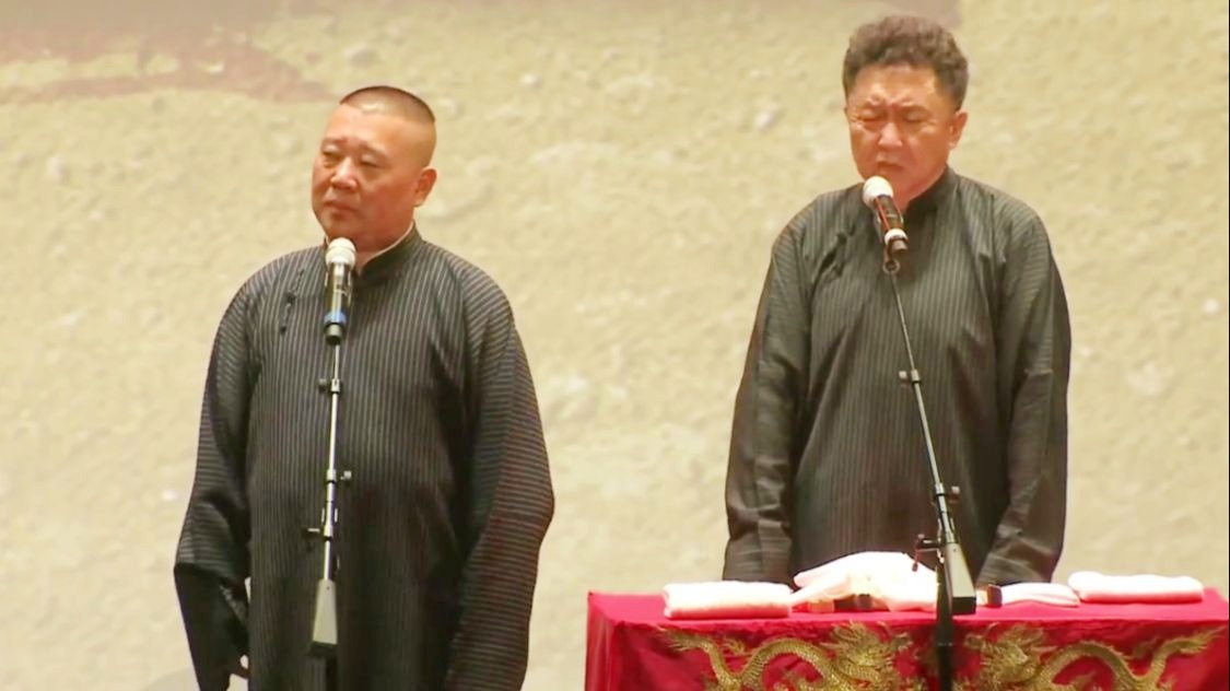 赛博坦之战，使得你的子弹不会太密集，我的英文名字叫Roena