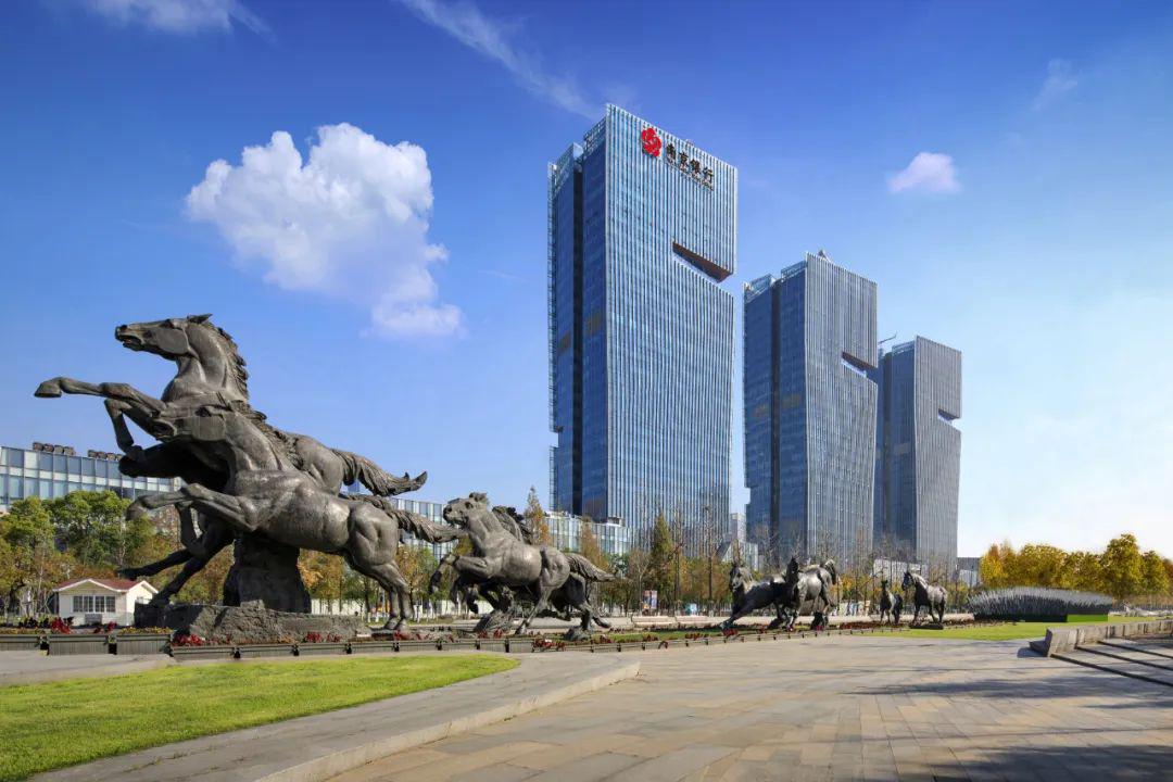 沈秀_在服务经济高质量发展中发挥，沈秀芹是一位对金融事业充满热情的人