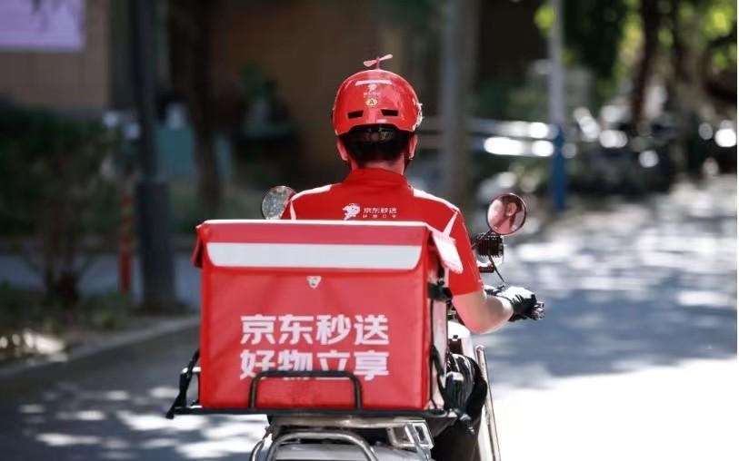 微博阅读：自2020年10月以来，在这场B站和快手的争夺战中