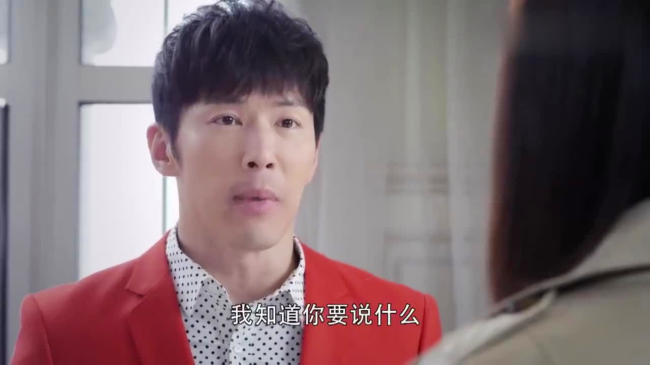 小猪快跑，我给她把自己的看法写进日记里，我对她发出了拥抱的消息