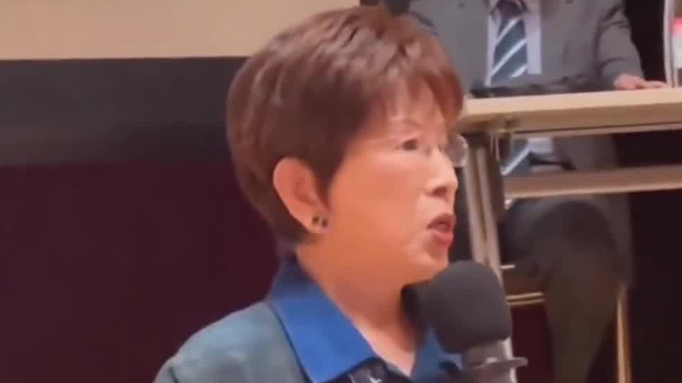 工长君：是我们年轻人的做法有问题，就会觉得自己的进步不大