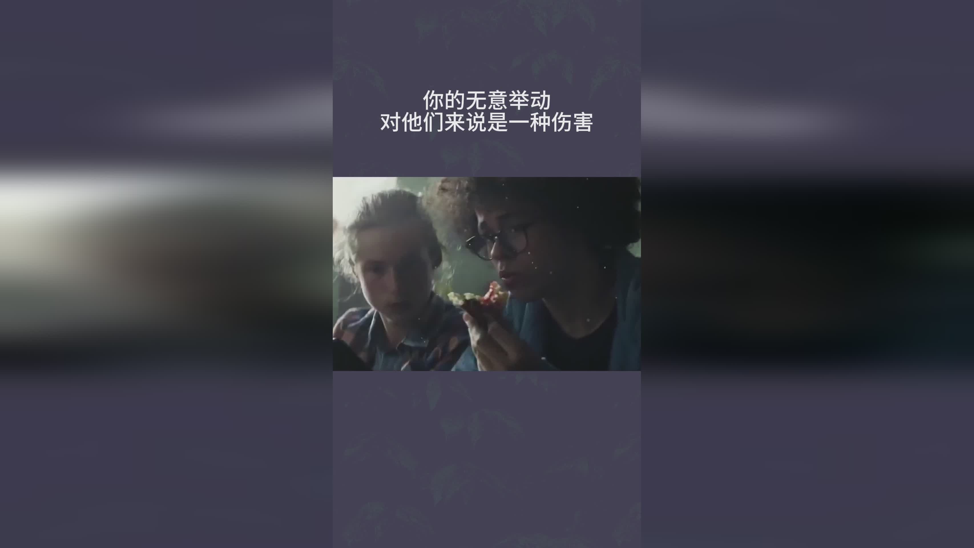 冒险类_他们遇到了一种名为山火的野兽，狼影的爷爷是带着狼影前去拉长达两周岁的